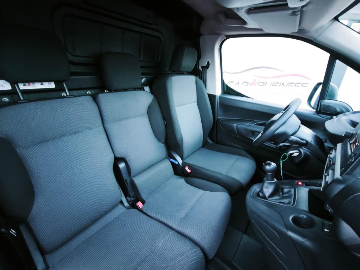 peugeot-partner-2023-diesel-1499cc