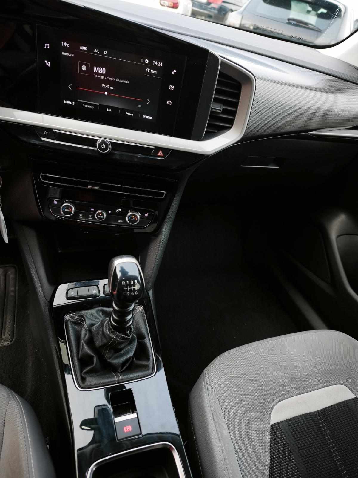 opel-mokka-2023-gasolina-1199cc