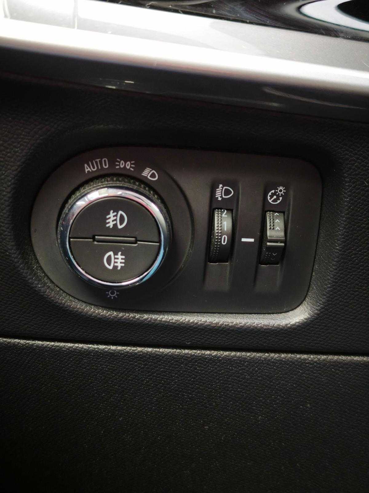 opel-mokka-2023-gasolina-1199cc