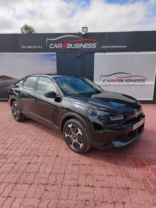 citroen-c4-2025-hibrido-a-gasolina-1199cc