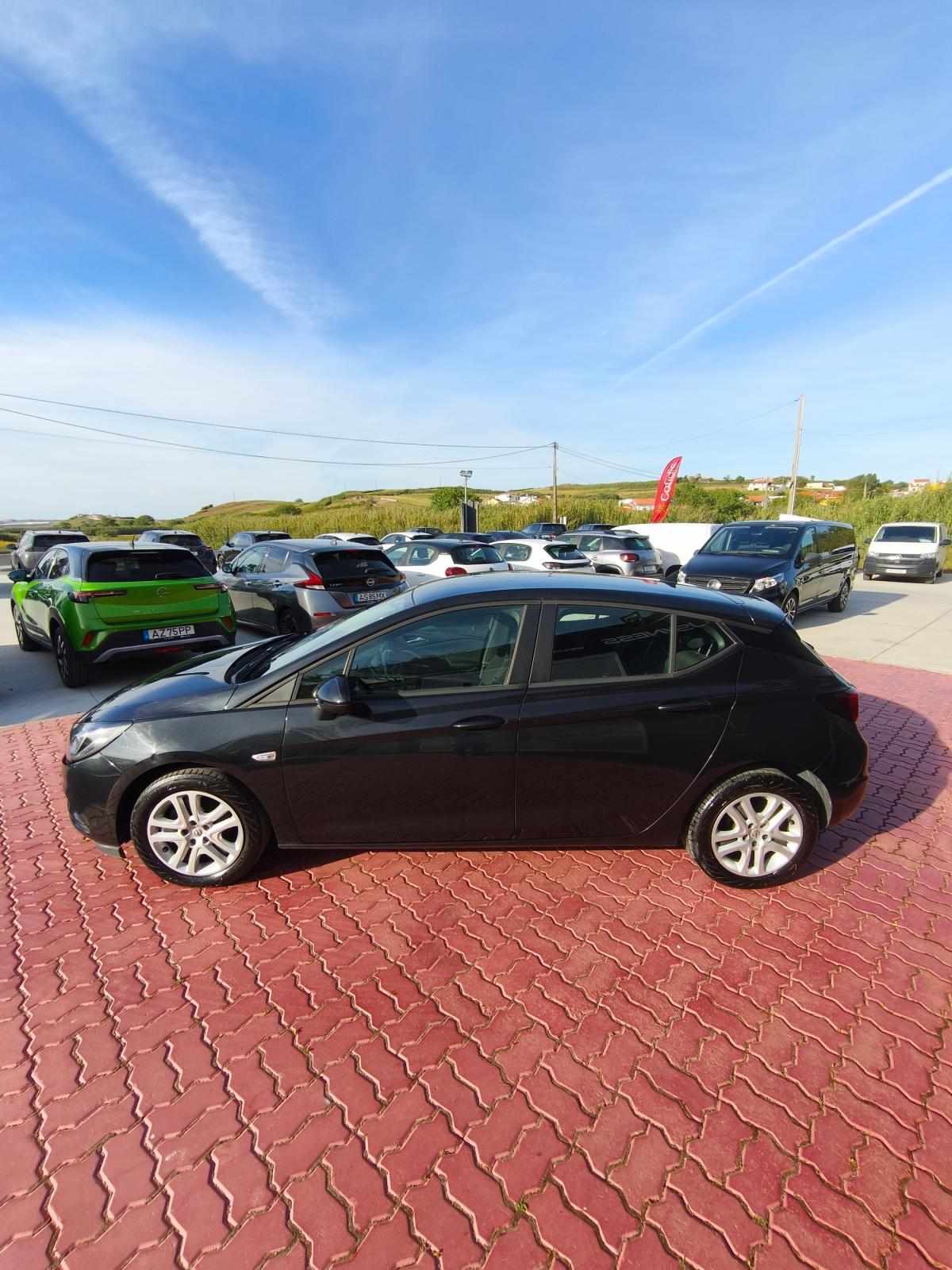 opel-astra-2016-diesel-1598cc
