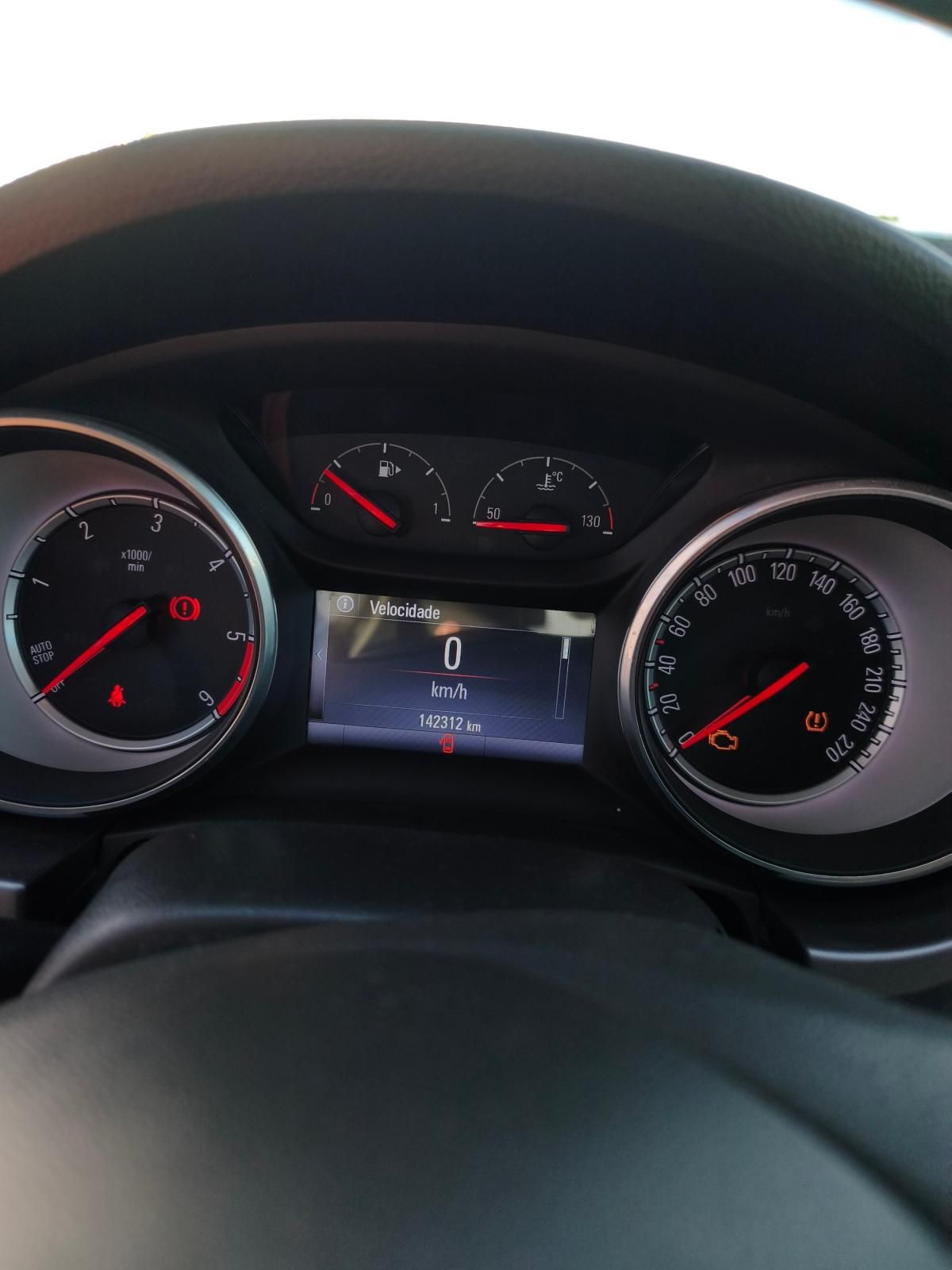 opel-astra-2016-diesel-1598cc