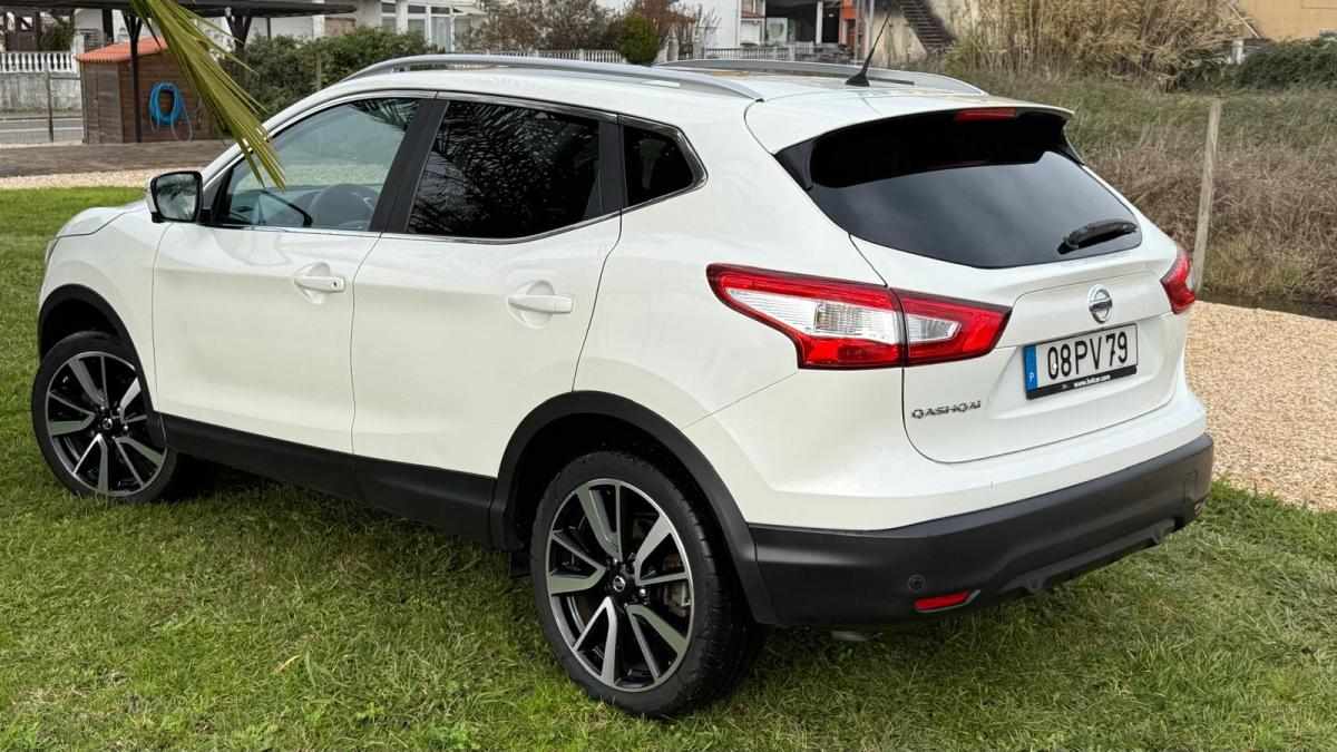 nissan-qashqai-1-6-dci-2015-diesel-1598cc