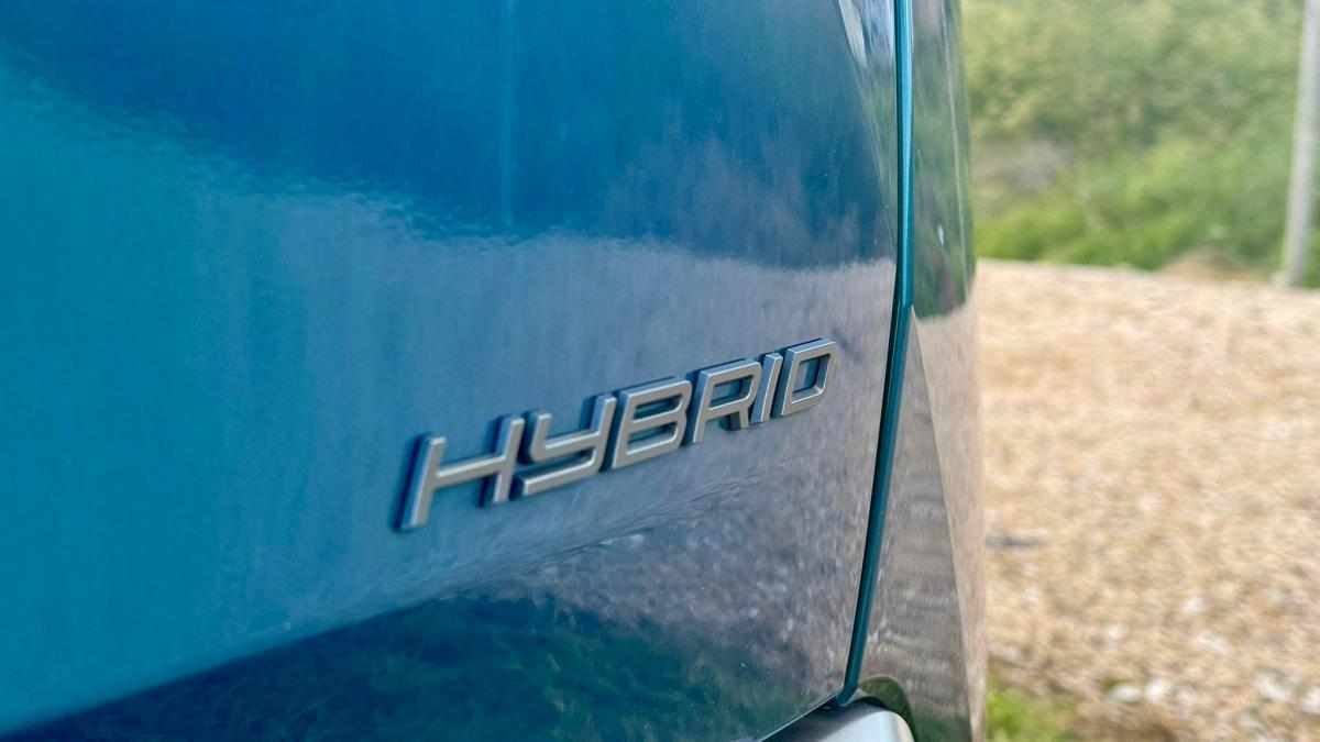 peugeot-3008-1-2-hybrid-2024-gasolina-1199cc