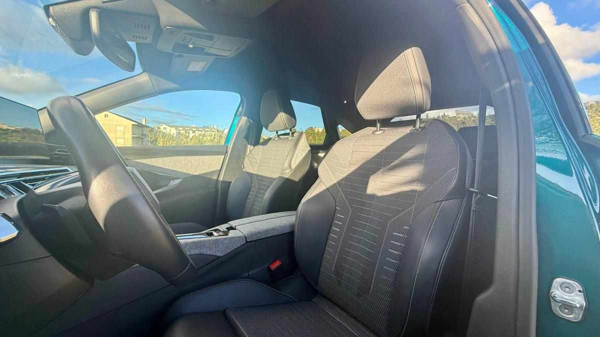 peugeot-3008-1-2-hybrid-2024-gasolina-1199cc