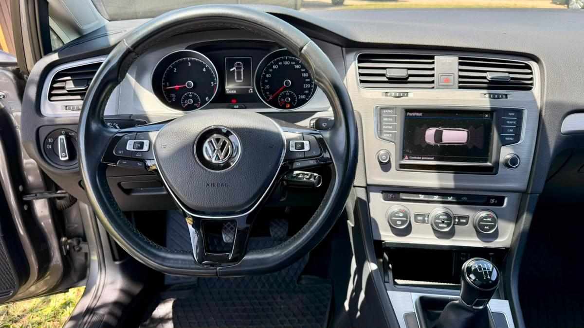 volkswagen-golf-1-6-tdi-bluemotion-2016-diesel-1598cc