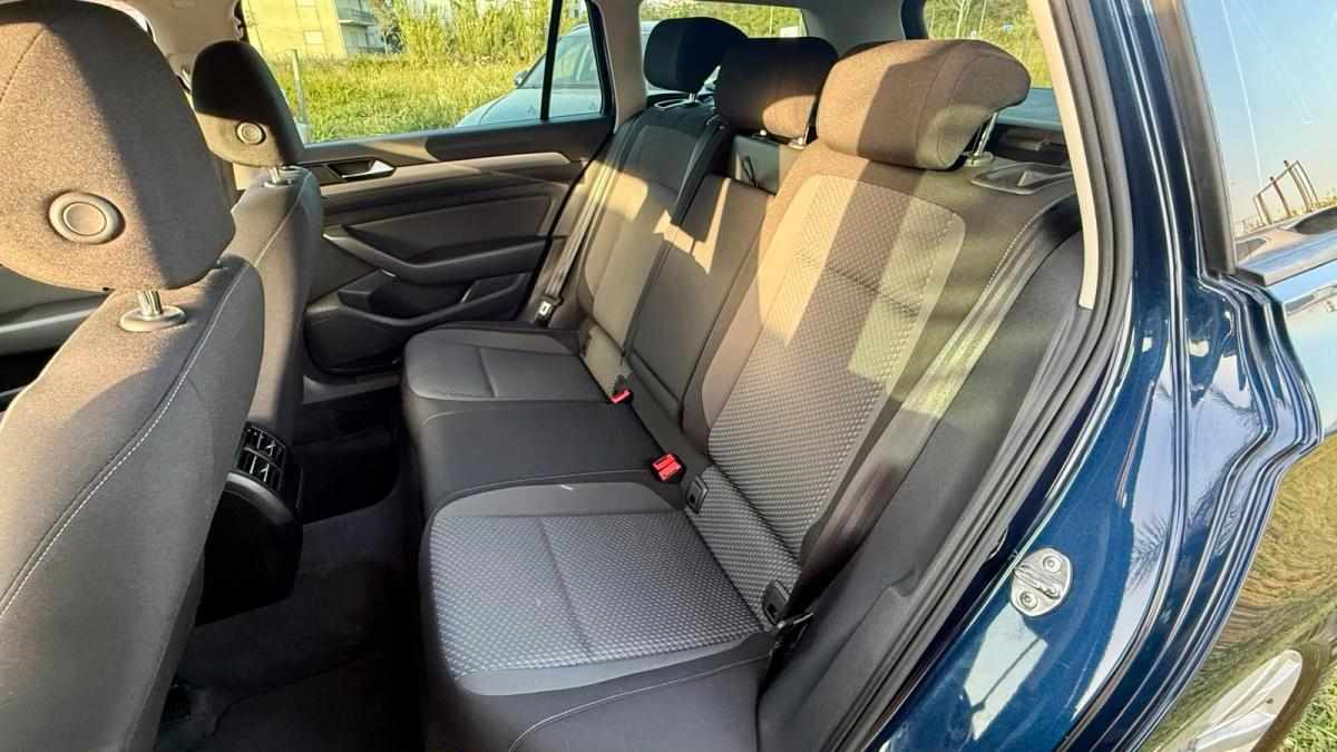 volkswagen-passat-1-6-tdi-bluemotion-2015-diesel-1598cc
