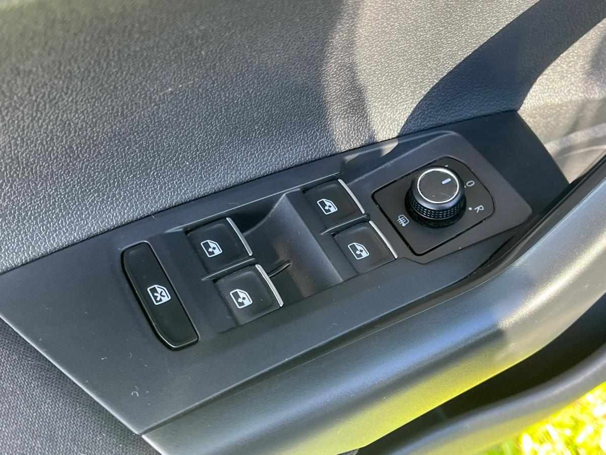 volkswagen-polo-1-0-mpi-2018-gasolina-999cc