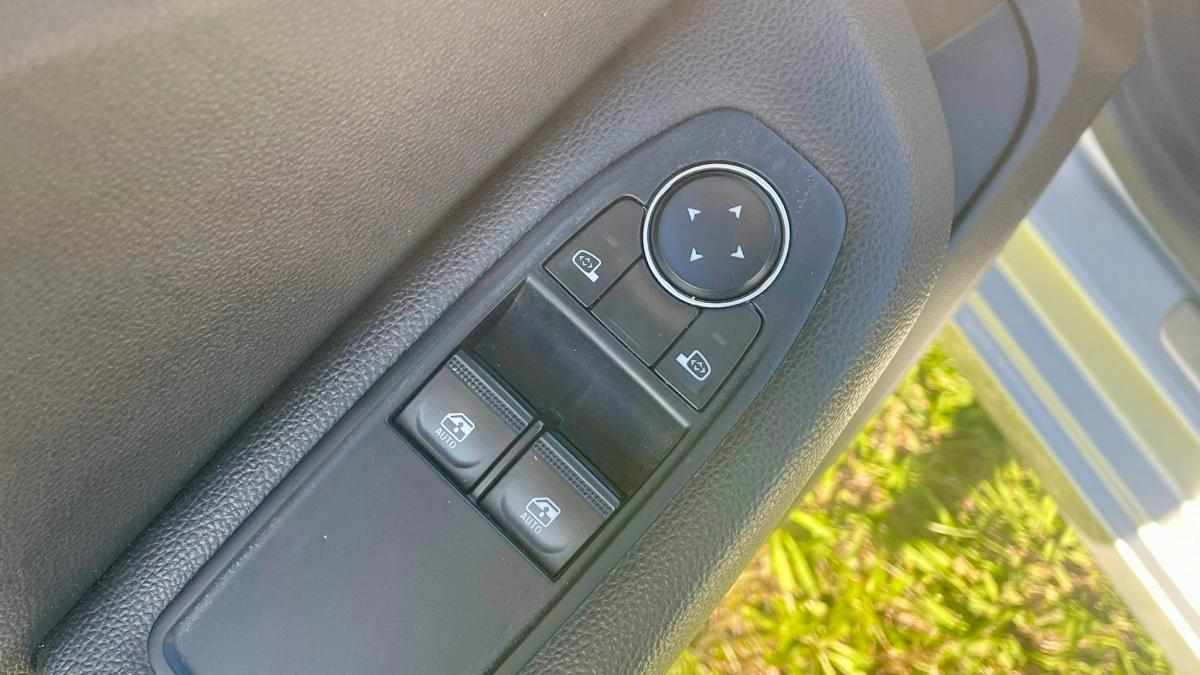 renault-clio-1-0-tce-2021-gasolina-999cc