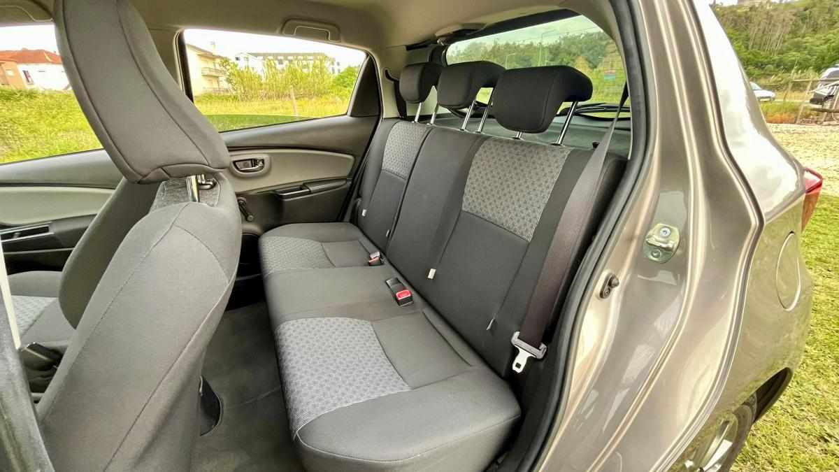 toyota-yaris-1-0-hybrid-2015-gasolina-998cc