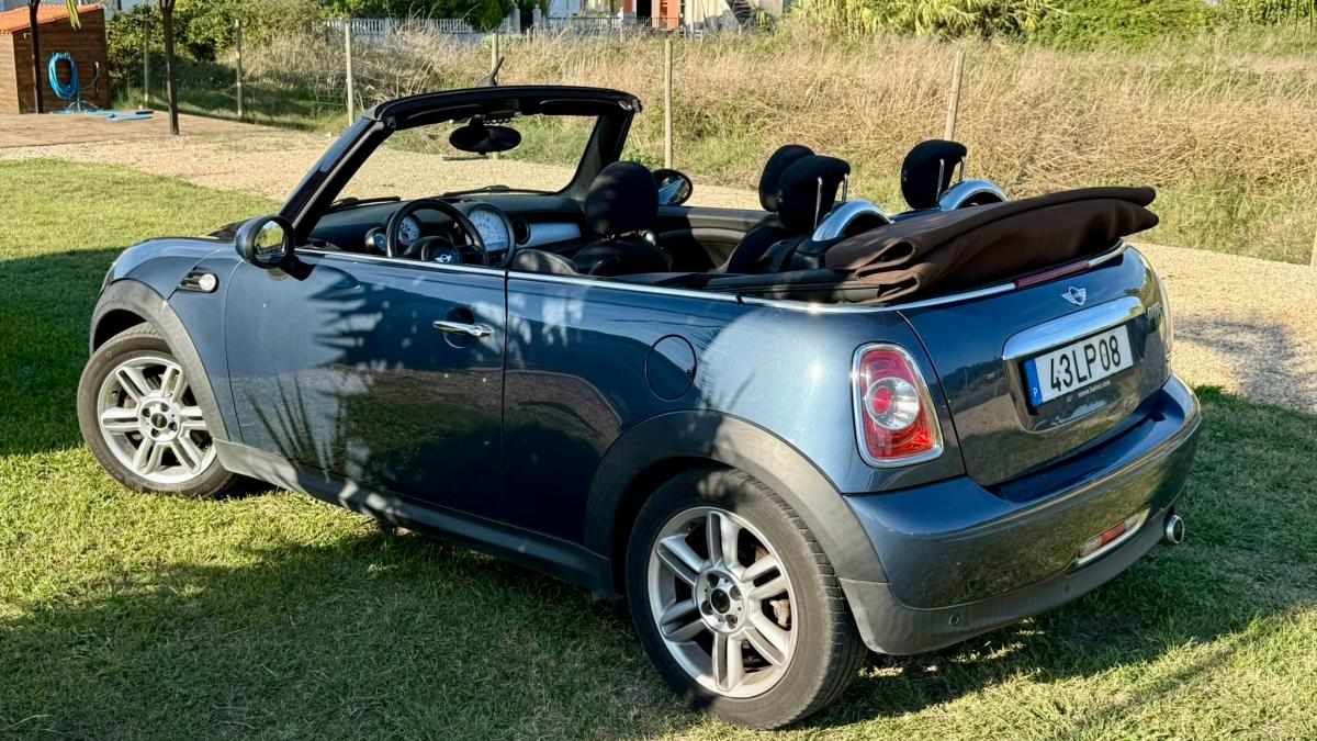 mini-cabrio-d-2-0-2011-diesel-1598cc