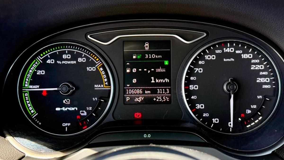 audi-a3-e-tron-1-4-tfsi-2016-gasolina-1395cc