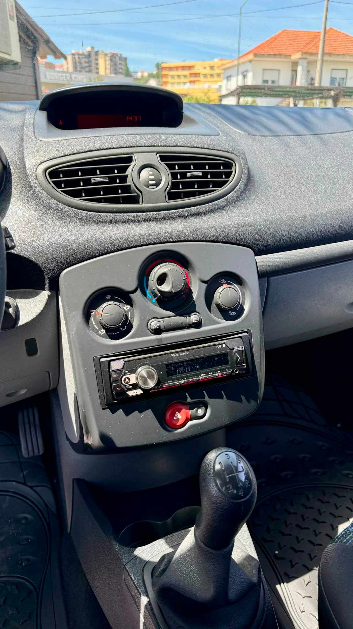 renault-clio-1-2-2006-gasolina-1149cc
