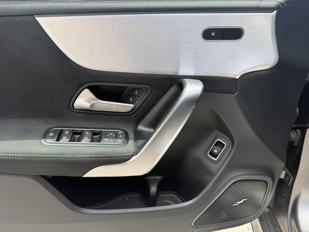 mercedes-benz-cla-2022-hibrido-a-gasolina-1332cc