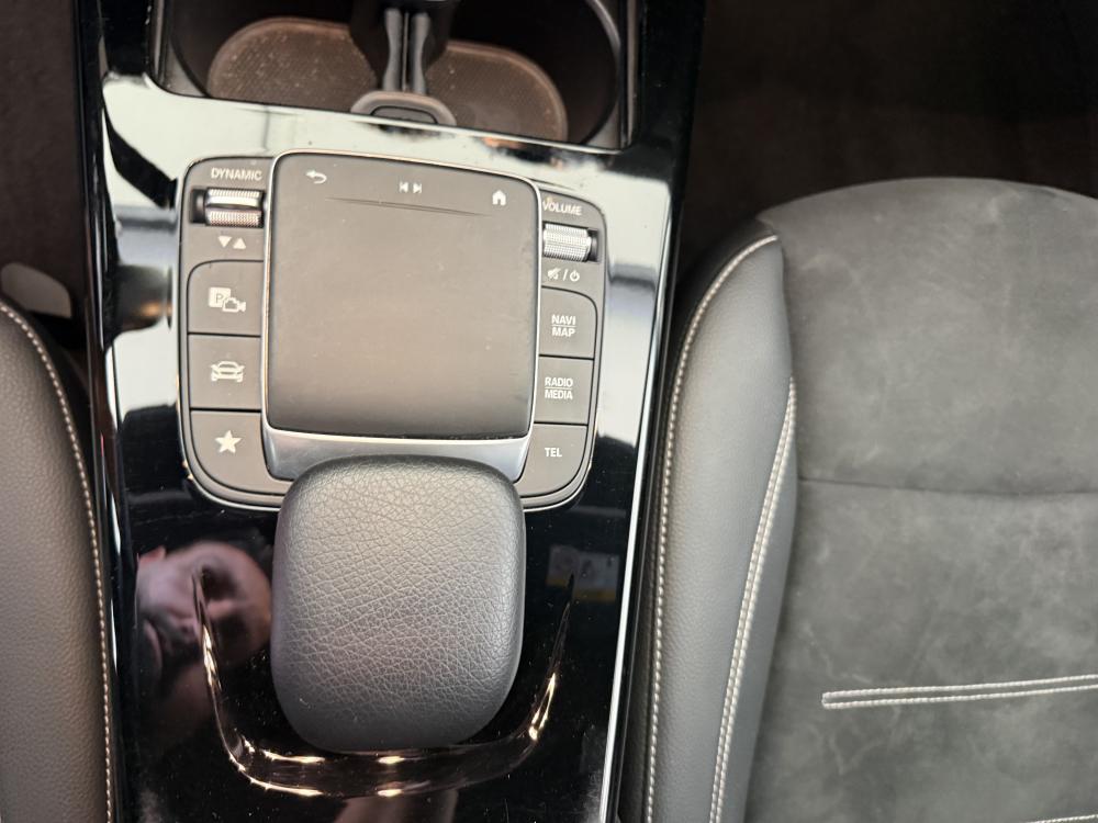 mercedes-benz-cla-2022-hibrido-a-gasolina-1332cc