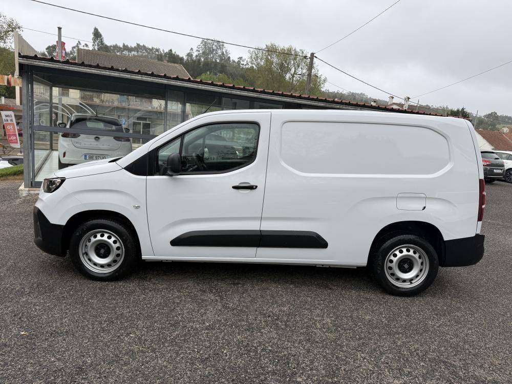 fiat-doblo-2025-diesel-1499cc