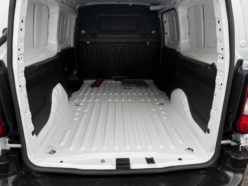 fiat-doblo-2025-diesel-1499cc