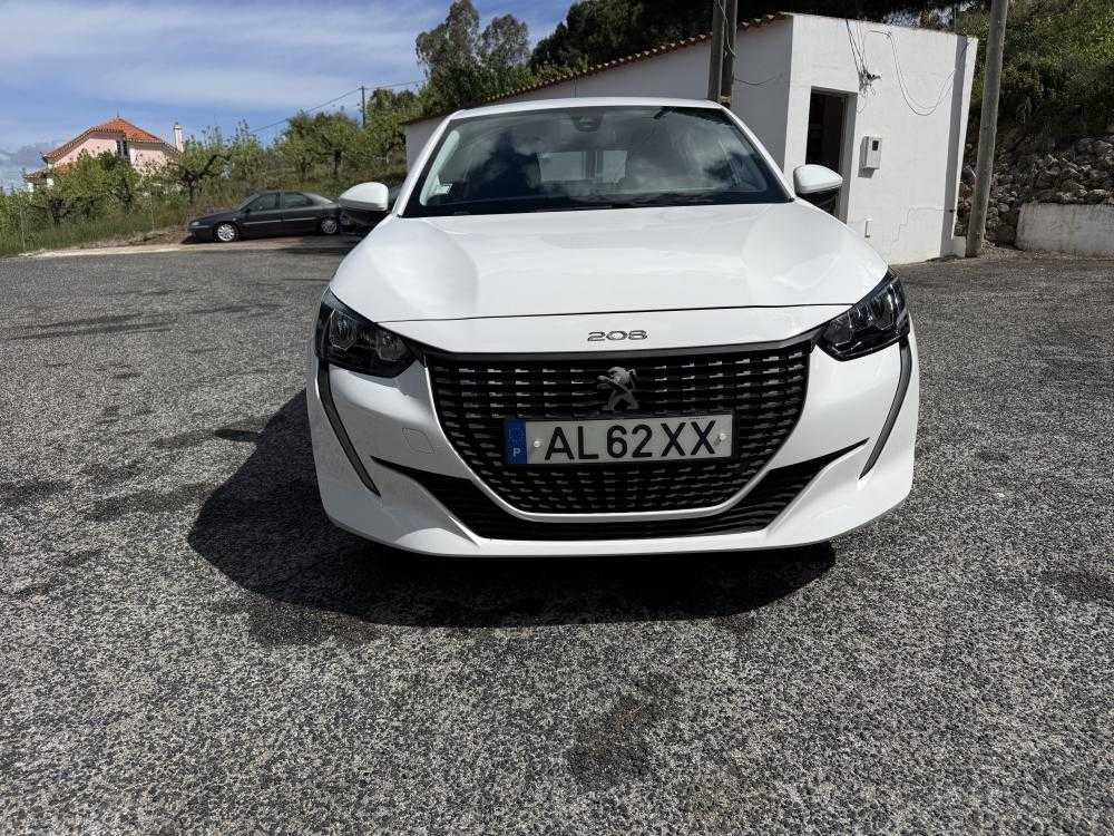 peugeot-208-2021-gasolina-1199cc
