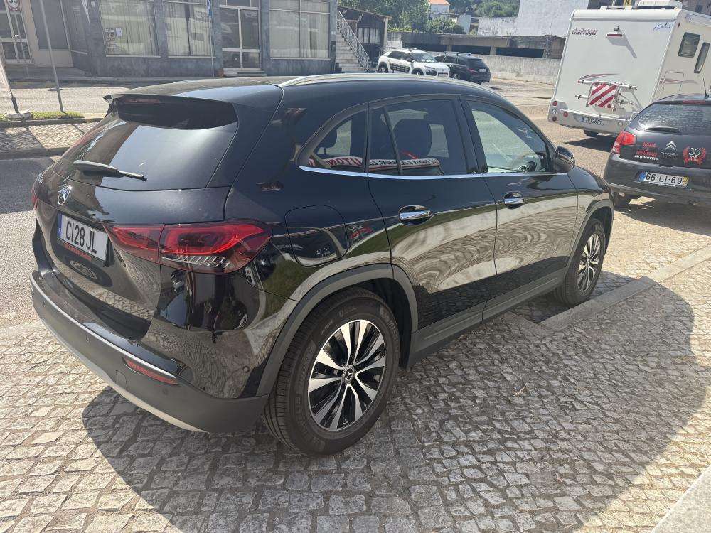 mercedes-benz-gla-2022-hibrido-a-gasolina-1332cc