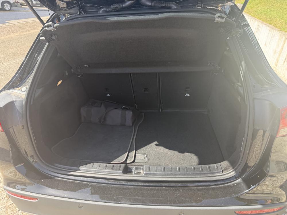 mercedes-benz-gla-2022-hibrido-a-gasolina-1332cc
