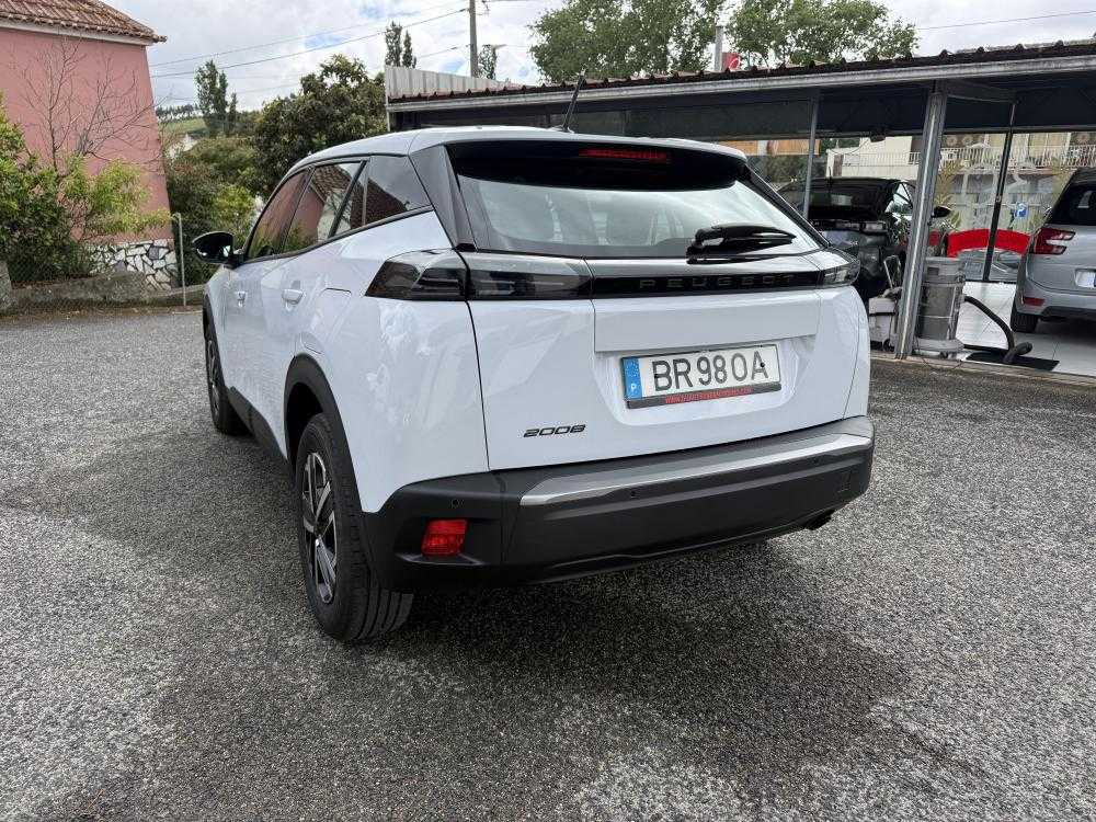 peugeot-2008-2025-gasolina-1199cc