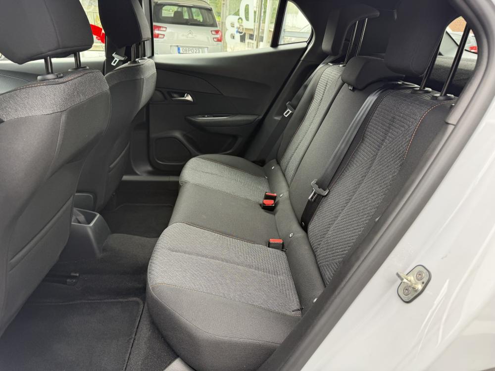 peugeot-2008-2025-gasolina-1199cc