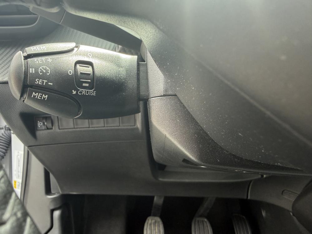 peugeot-2008-2025-gasolina-1199cc