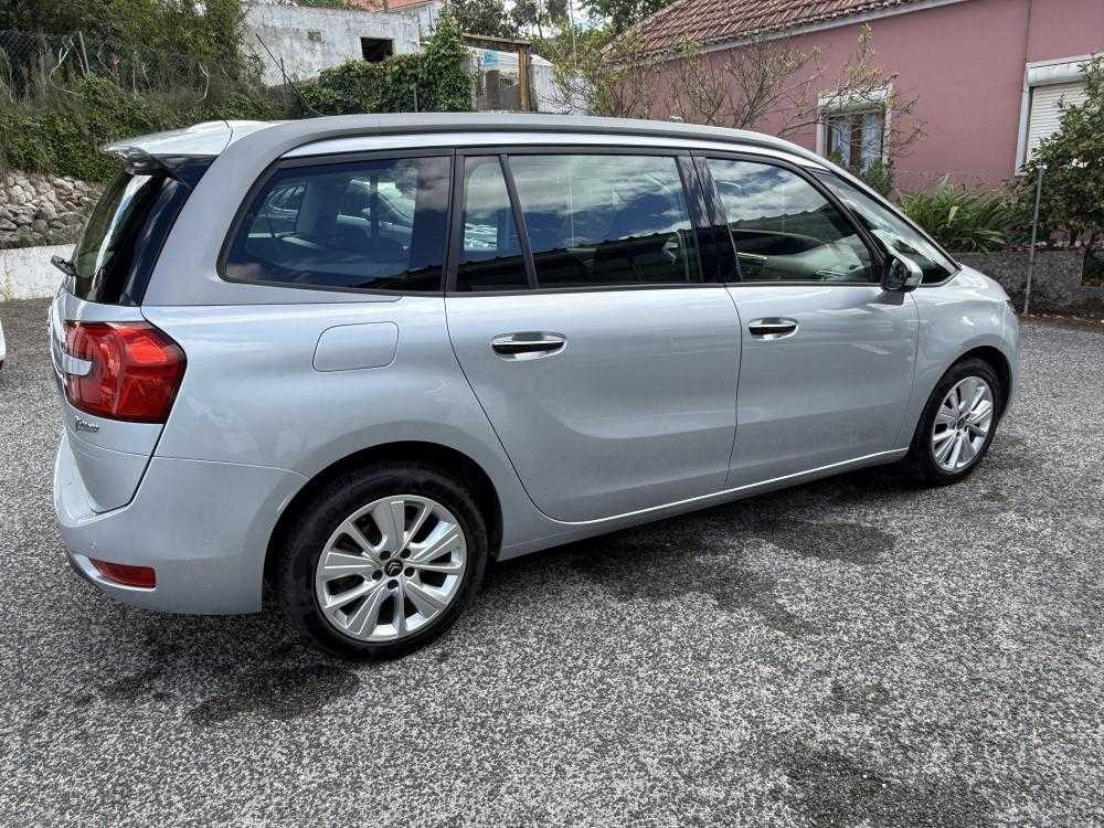 citroen-c4-grand-picasso-2015-diesel-1560cc