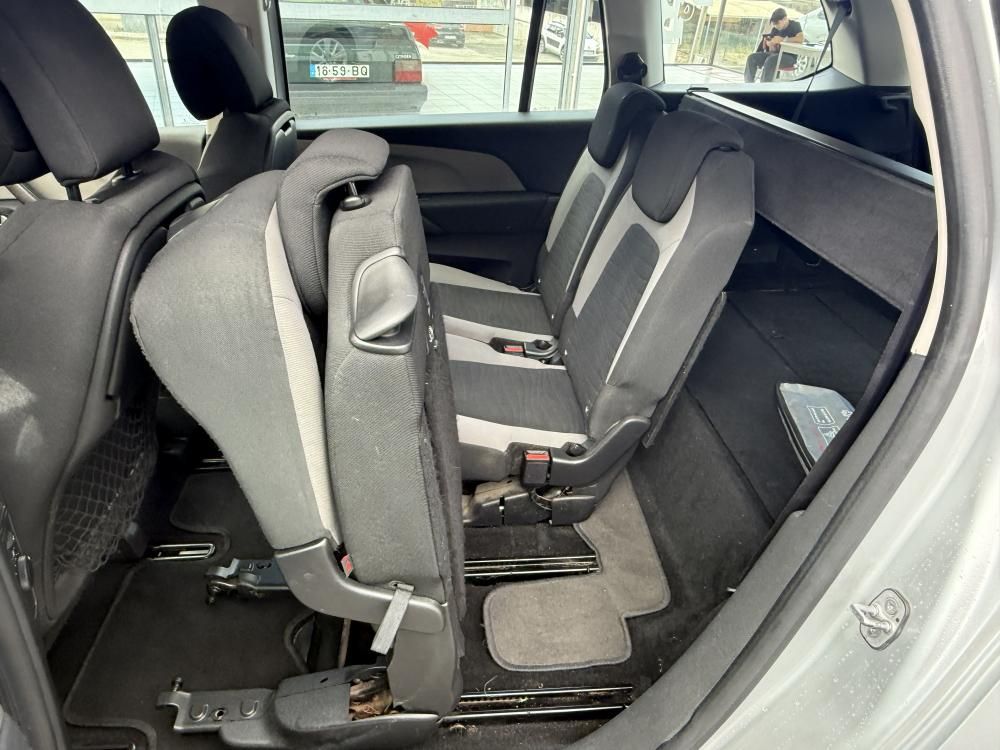 citroen-c4-grand-picasso-2015-diesel-1560cc
