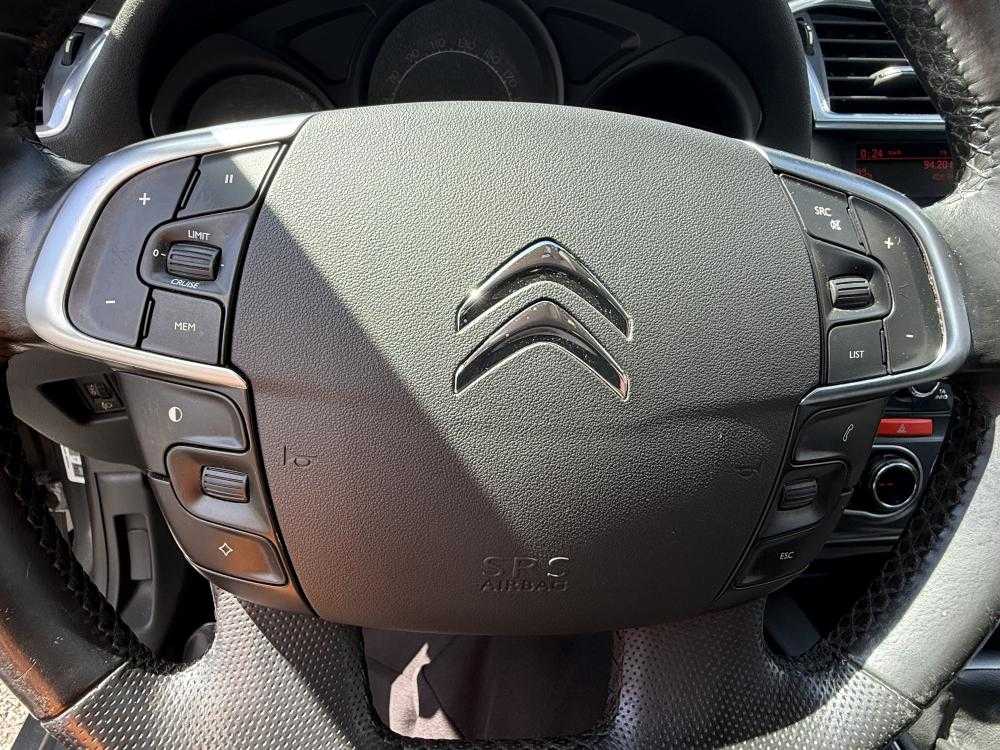 citroen-c4-2011-diesel-1560cc