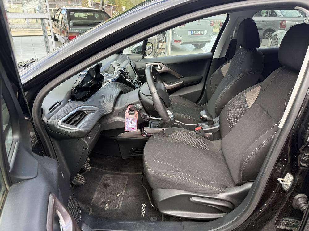 peugeot-2008-2016-gasolina-1199cc