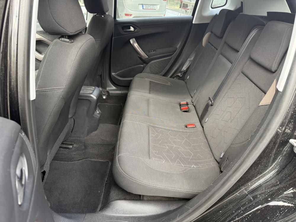 peugeot-2008-2016-gasolina-1199cc