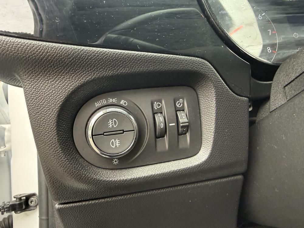 opel-corsa-2023-gasolina-1199cc