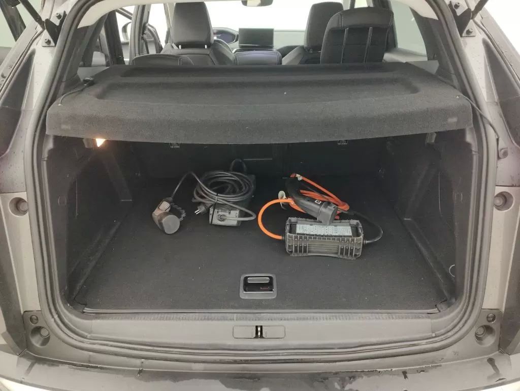 peugeot-3008-2022-hibrido-1598cc