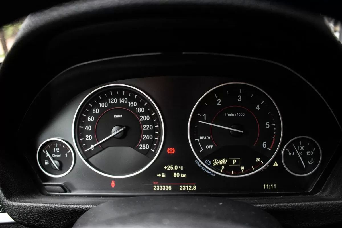 bmw-serie-3-2019-diesel-1995cc