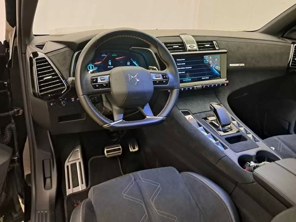 ds-ds-7-crossback-2022-hibrido-1598cc
