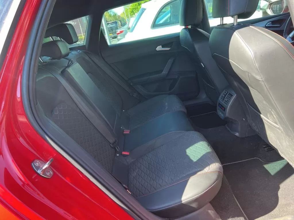 seat-leon-st-2021-hibrido-1395cc