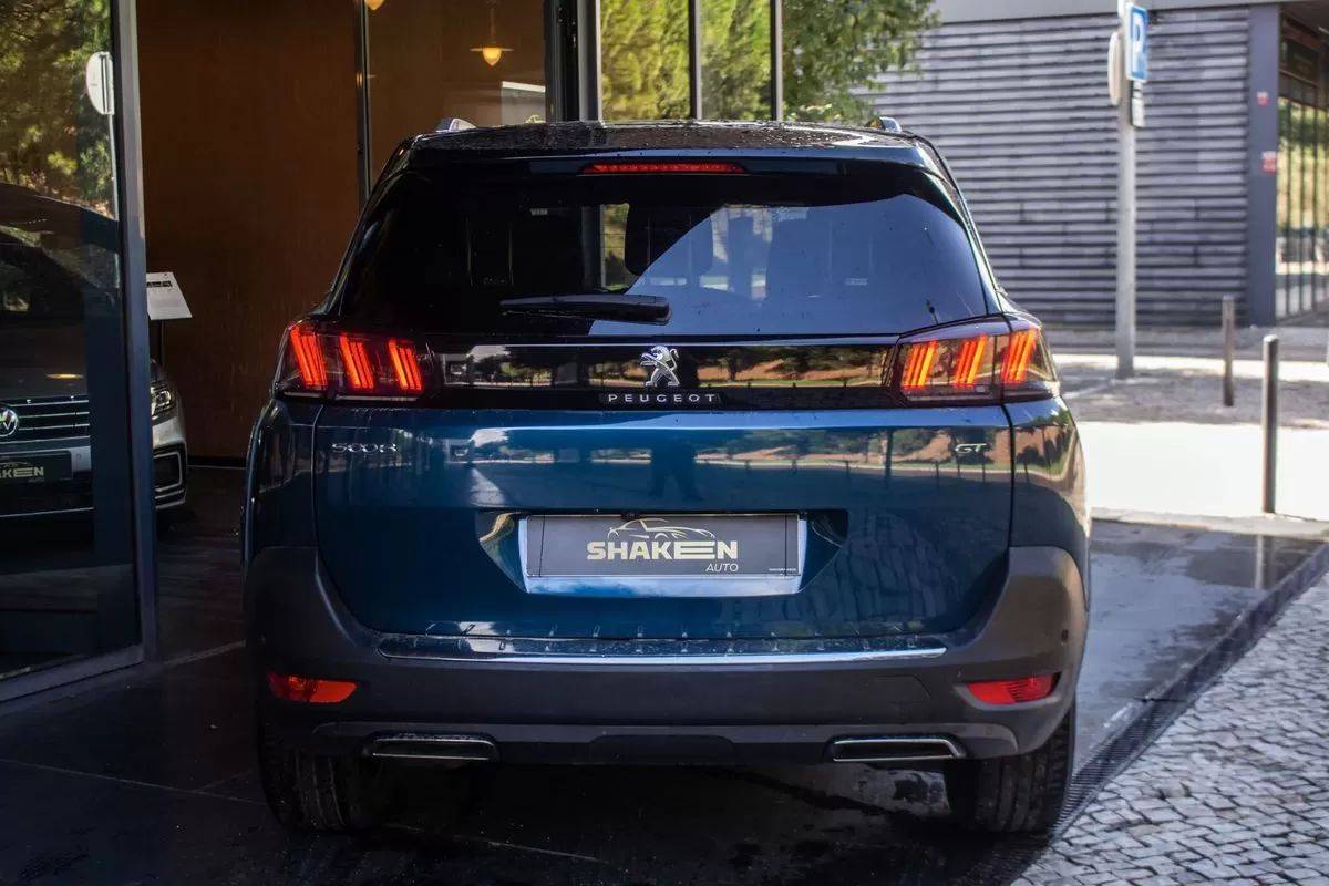 peugeot-5008-2021-diesel-1499cc
