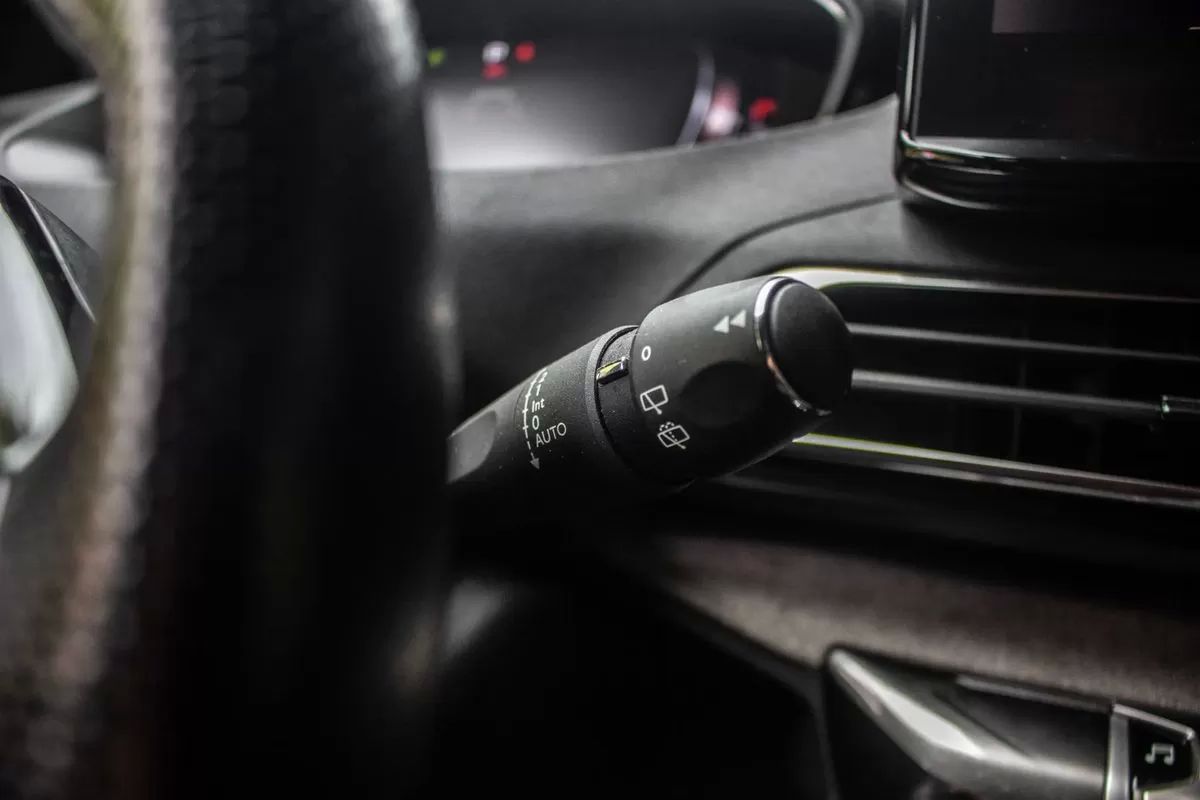 peugeot-5008-2021-diesel-1499cc