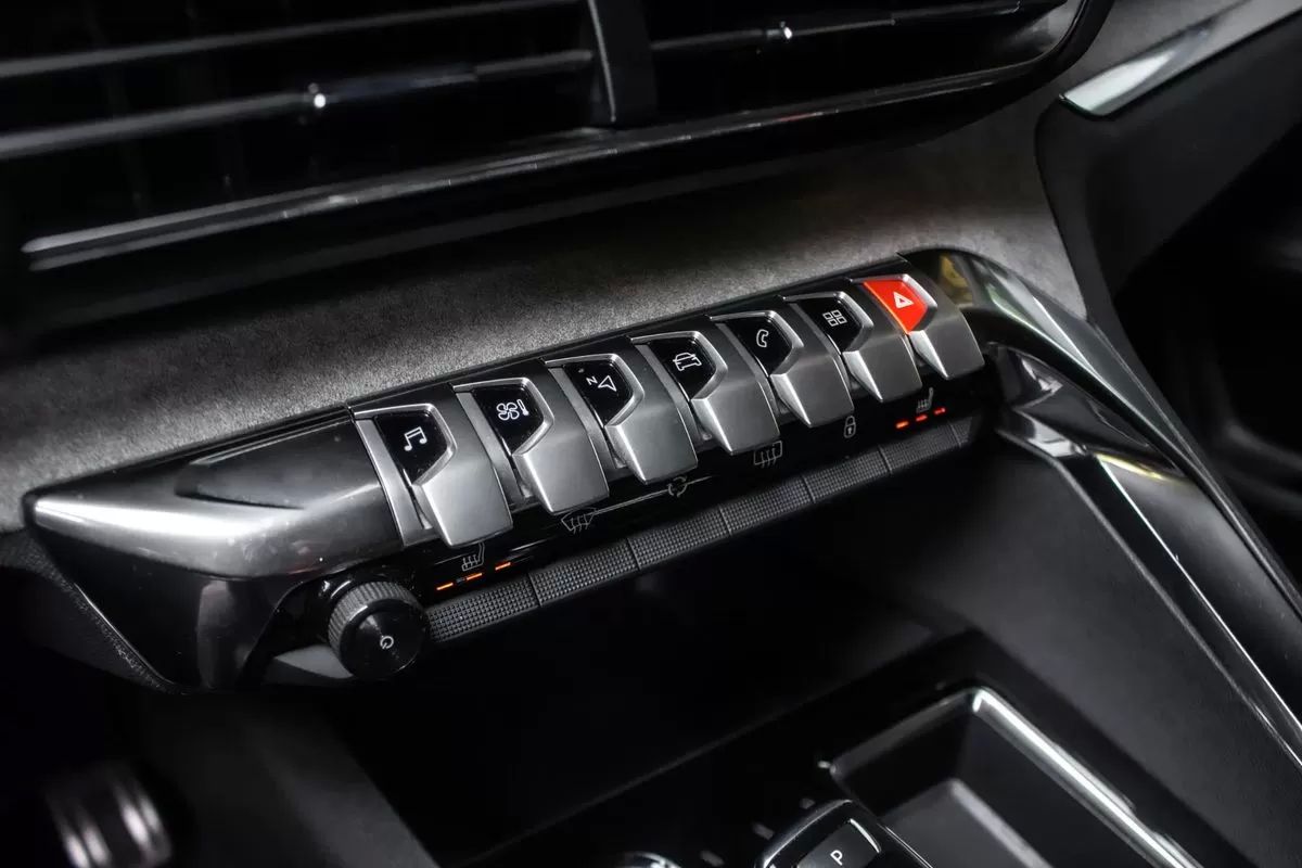 peugeot-5008-2021-diesel-1499cc