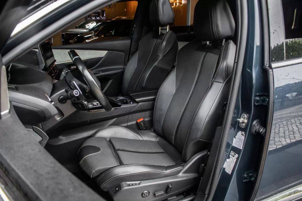 peugeot-5008-2021-diesel-1499cc