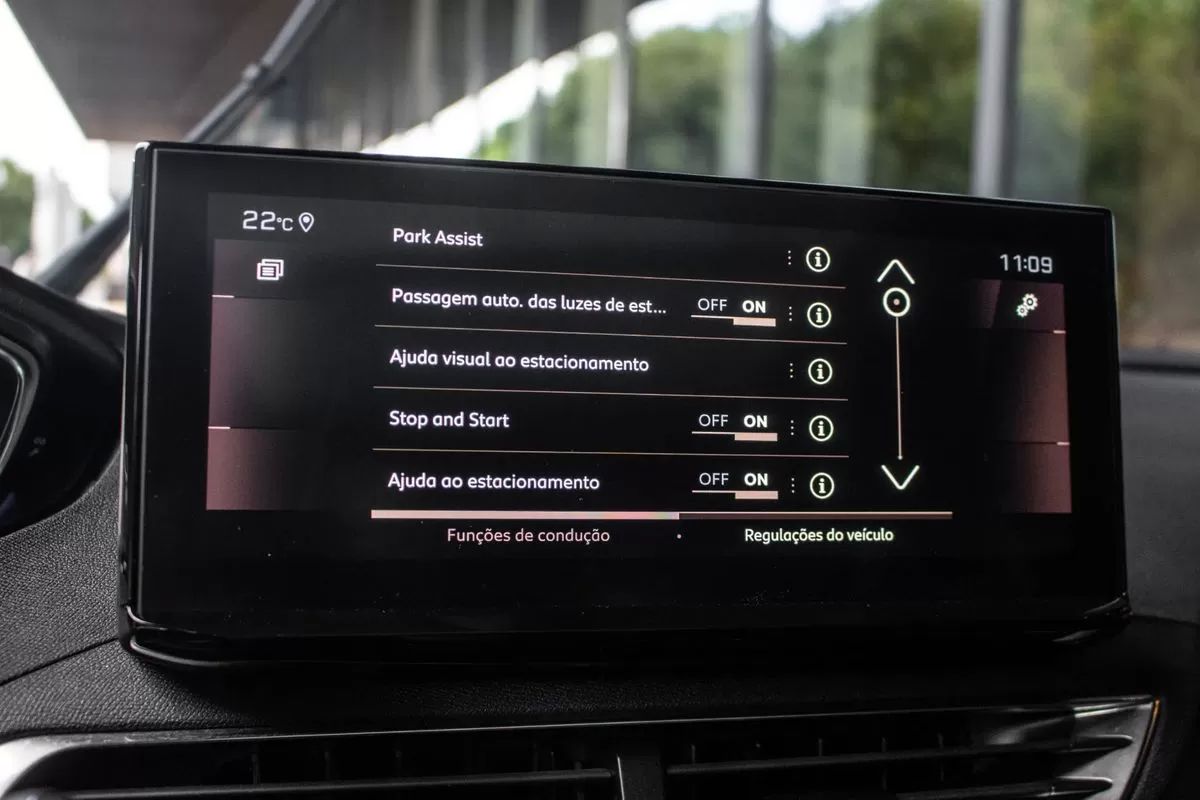peugeot-5008-2021-diesel-1499cc