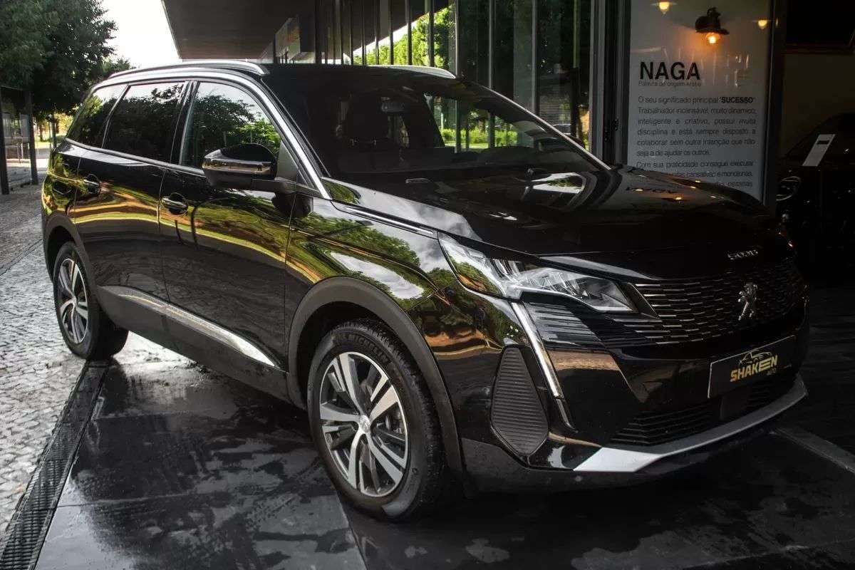peugeot-5008-2023-gasolina-1199cc