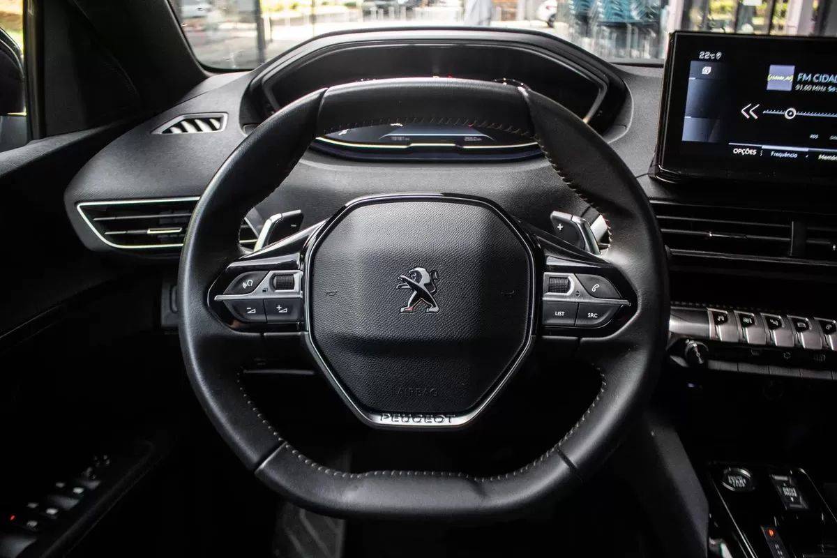 peugeot-5008-2023-gasolina-1199cc