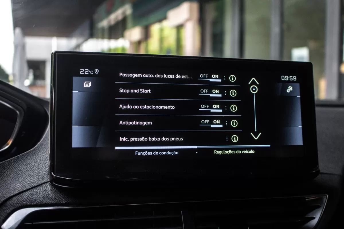 peugeot-5008-2023-gasolina-1199cc