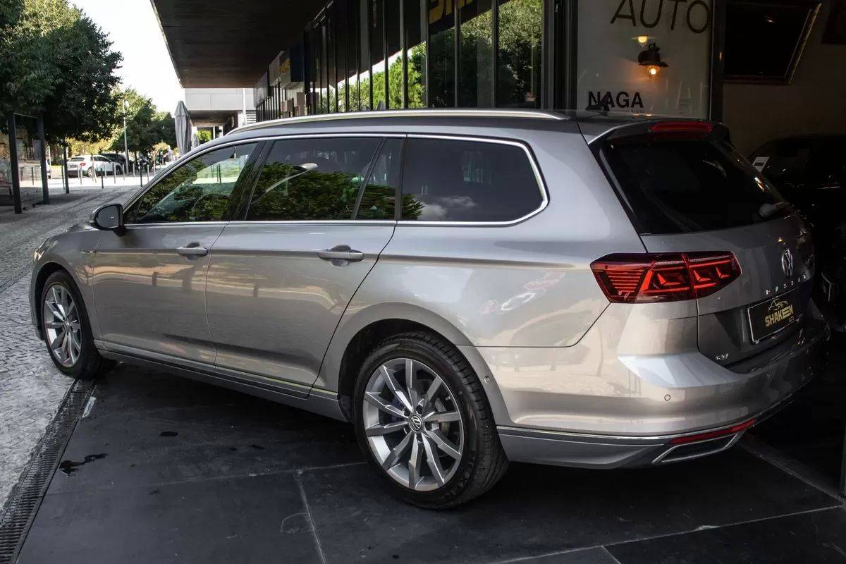 volkswagen-passat-variant-2020-hibrido-1395cc