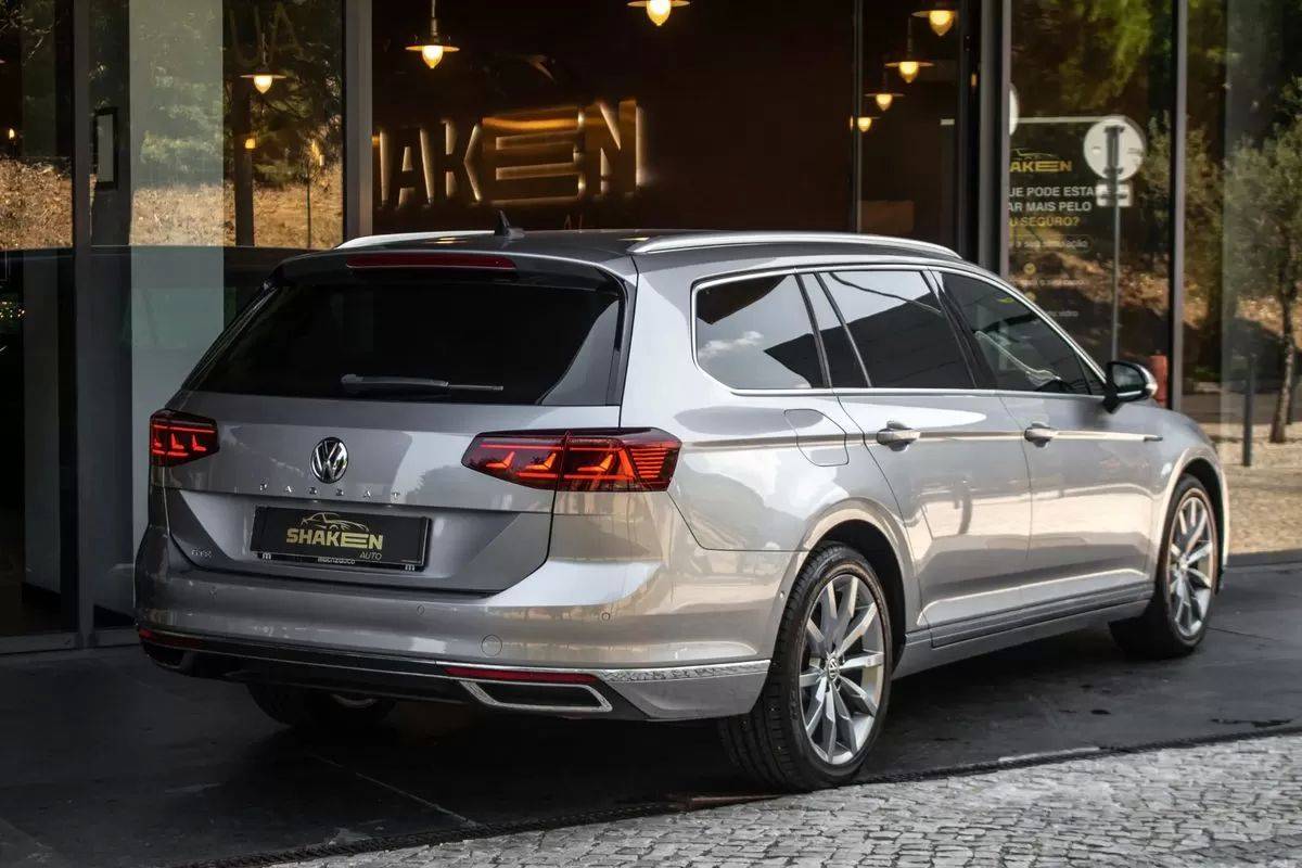 volkswagen-passat-variant-2020-hibrido-1395cc