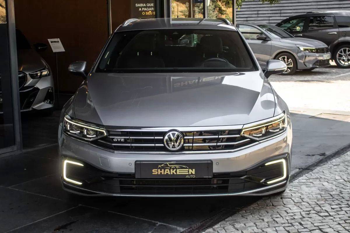 volkswagen-passat-variant-2020-hibrido-1395cc