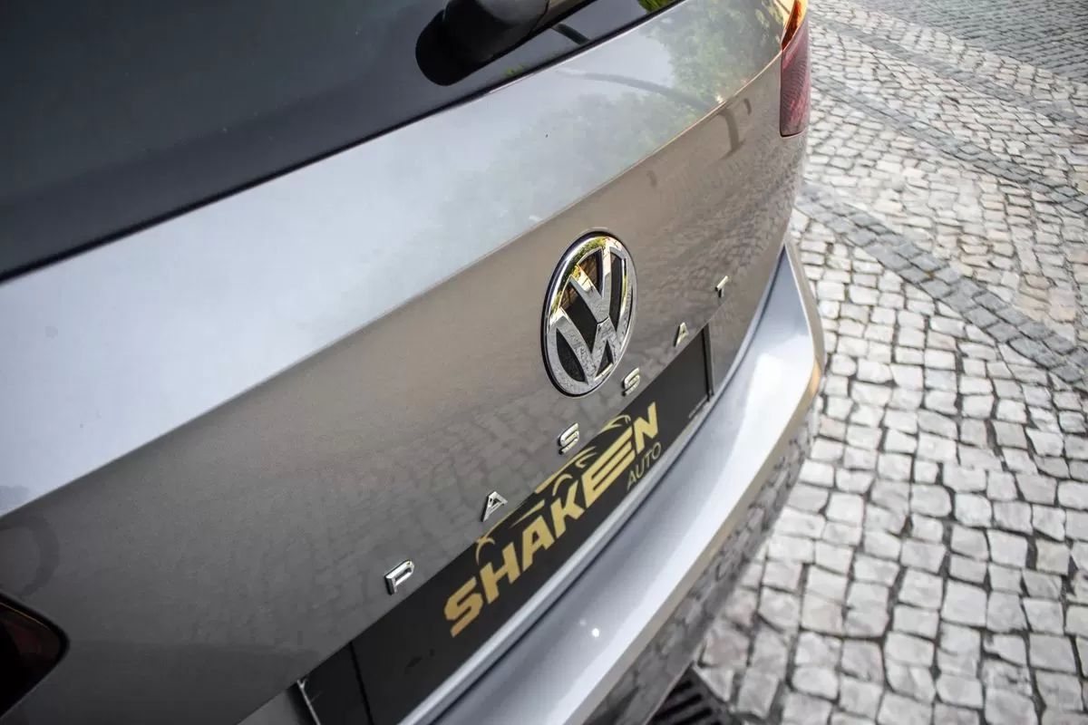 volkswagen-passat-variant-2020-hibrido-1395cc