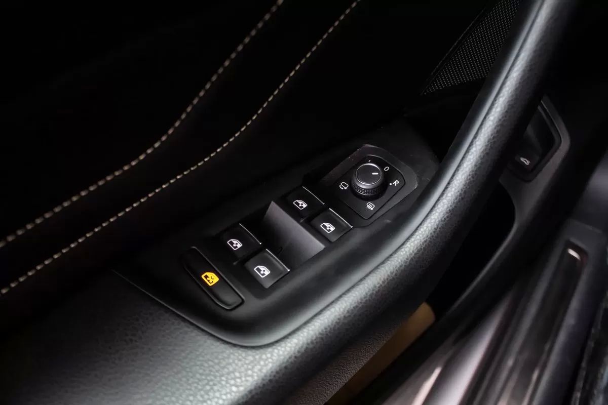 volkswagen-passat-variant-2020-hibrido-1395cc